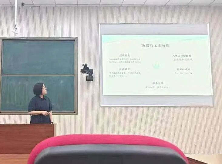 C0C8